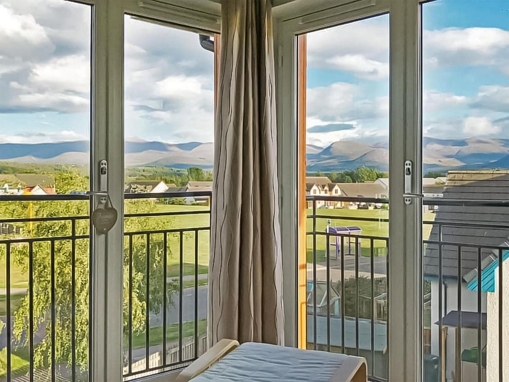The View At No10 Villa Aviemore Exterior foto